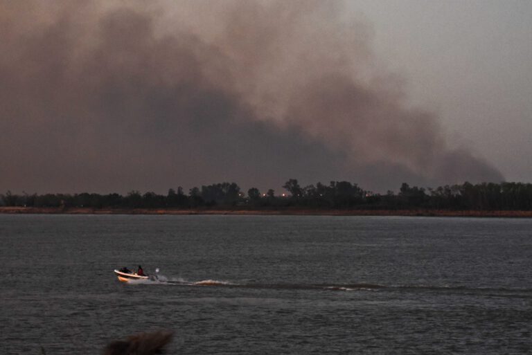 Quemas en campos: una tensión que no tapa el humo