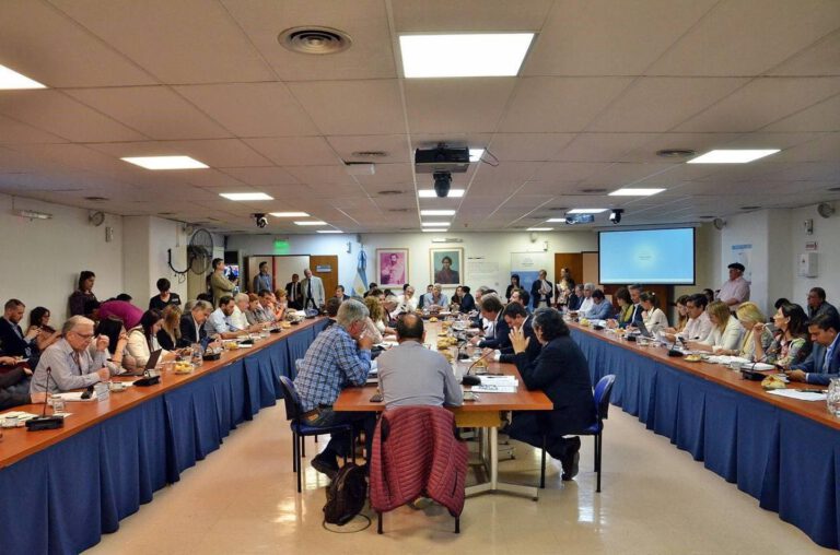 Debate que se realizó en la Comisión de Agricultura de la Cámara baja