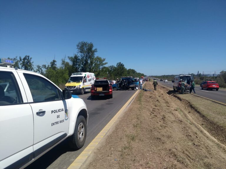 Dos muertos en trágico accidente sobre la Ruta Nacional 12