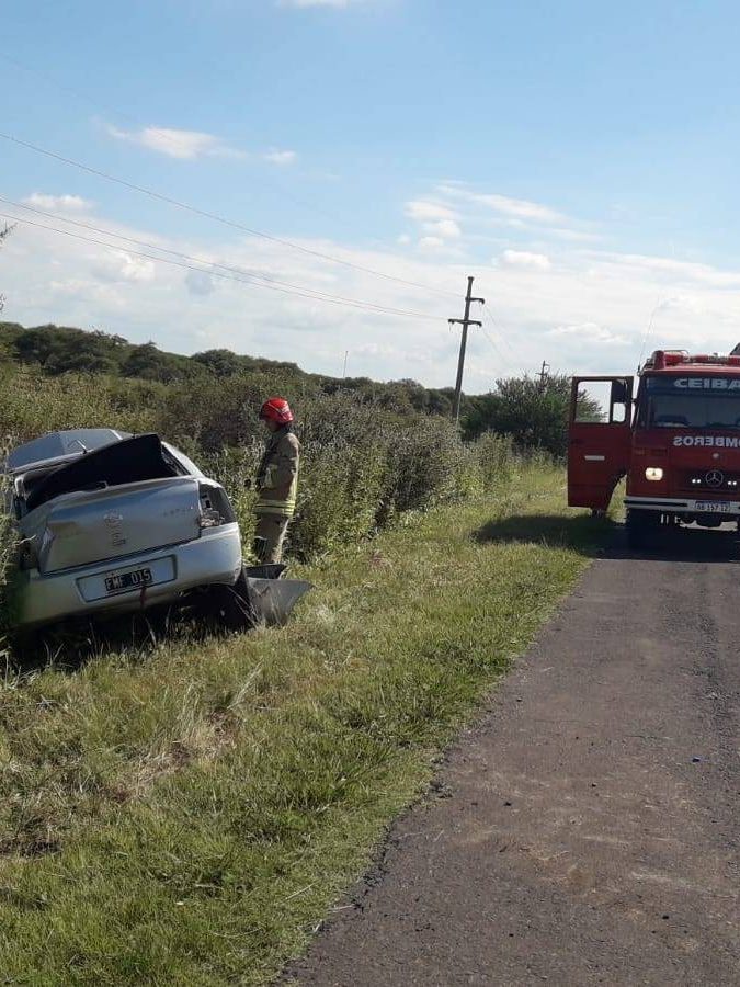 Fin de semana XXL: veinte heridos tras un vuelco de ómnibus sobre la ruta 12