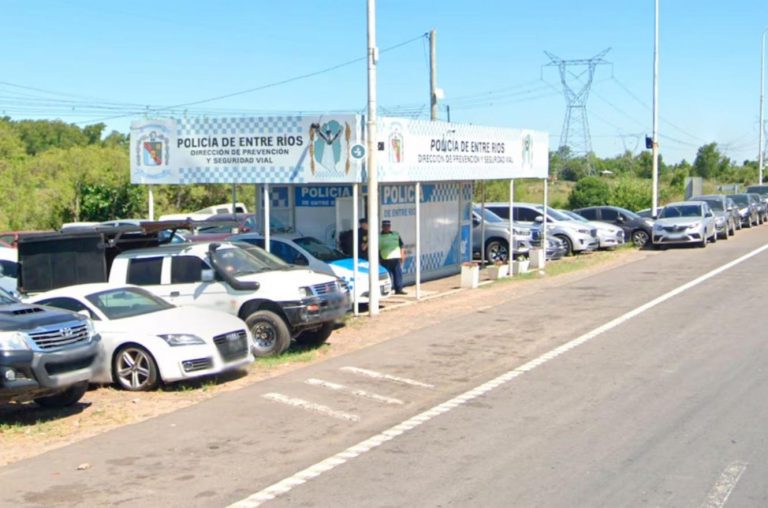 Piden indagar a jefes policiales por el robo de autopartes de vehículos secuestrados