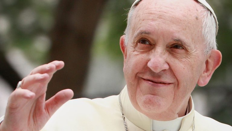 EN ENTRE RÍOS TAMBIÉN SE DECRETÓ UNA SEMANA DE DUELO POR EL FALLECIMIENTO DEL PAPA FRANCISCO
