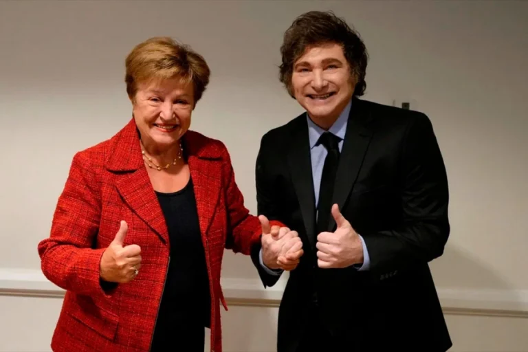 EL FMI ANUNCIÓ UN ACUERDO CON ARGENTINA POR 20 MILLONES DE DÓLARES PARA UN PROGRAMA DE 4 AÑOS