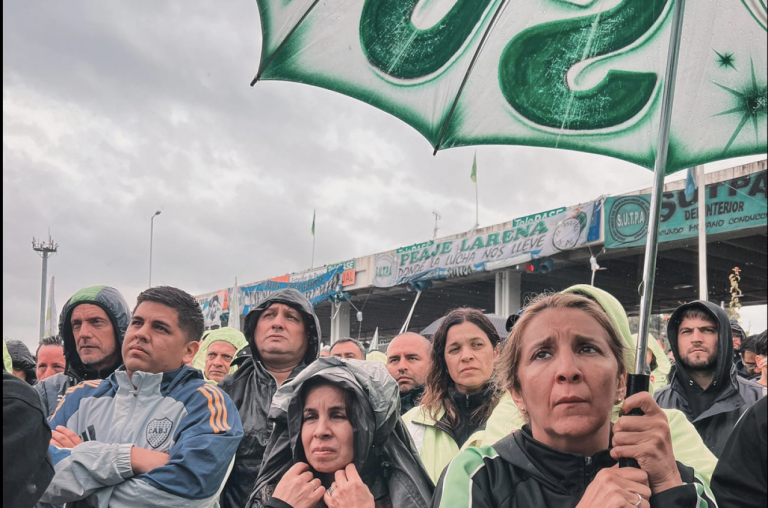 CAE LA CONCESIÓN DE CAMINOS DEL RÍO URUGUAY Y 200 ENTRERRIANOS QUEDAN SIN TRABAJO