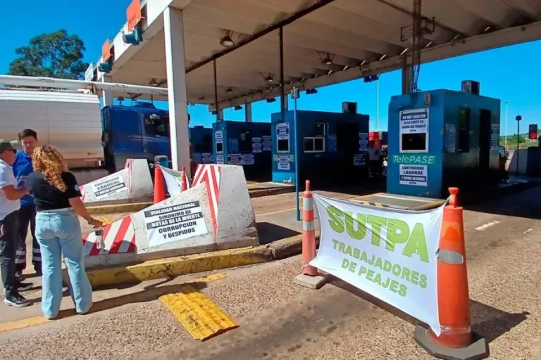 CONVOCAN A UNA MOVILIZACIÓN EN ZÁRATE ANTE POSIBLES DESPIDOS EN CAMINOS DEL RÍO URUGUAY