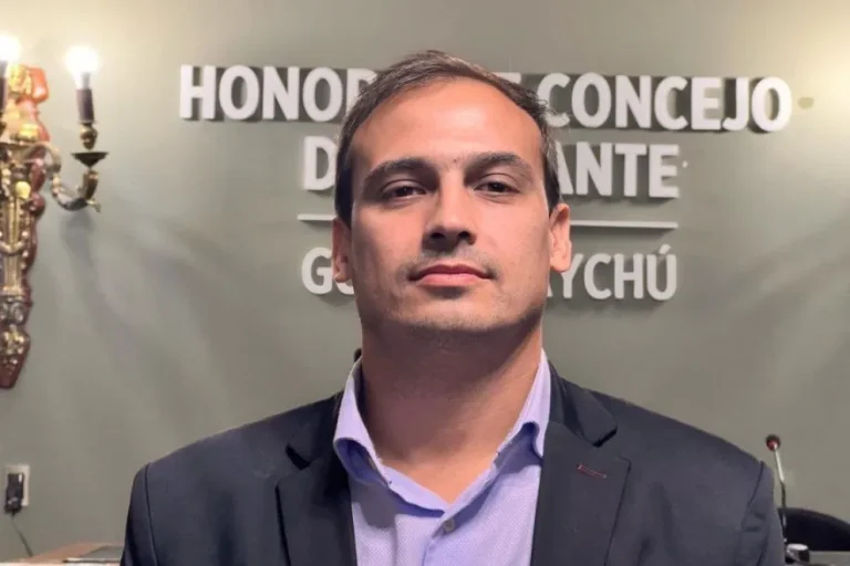 CONCEJAL ADMITE SU “ERROR” PERO SE NIEGA A RENUNCIAR POR DAR POSITIVO EN ALCOHOLEMIA TRAS UN ACCIDENTE EN GUALEGUAYCHÚ
