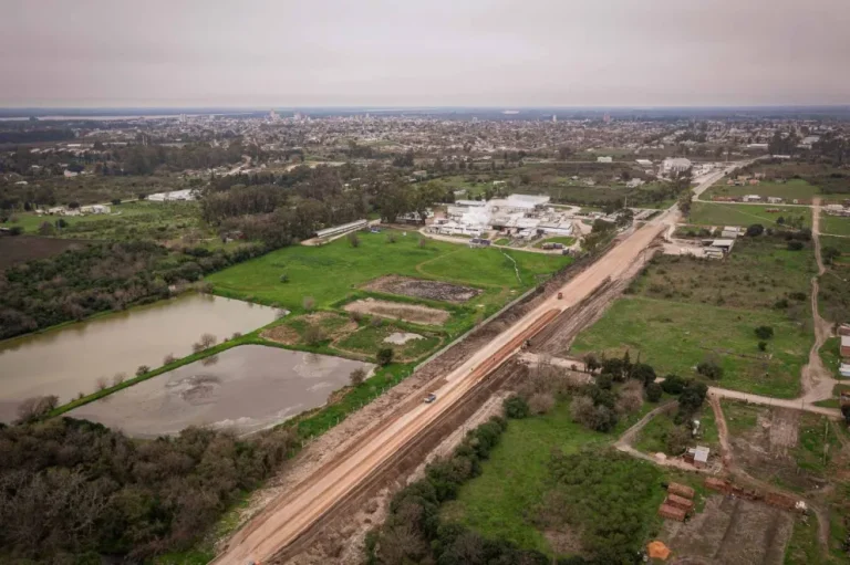 REINICIAN LA OBRA DE PAVIMENTACIÓN DEL ACCESO NORTE A CONCEPCIÓN DEL URUGUAY