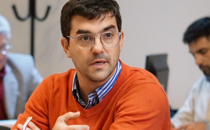 EL DIPUTADO SARUBI CUESTIONÓ EL PARO DOCENTE CONVOCADO POR AGMER