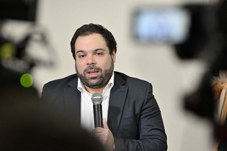 TRONCOSO DEFENDIÓ LA INTERVENCIÓN DEL IOSPER Y EL PROYECTO DE LA NUEVA OBRA SOCIAL
