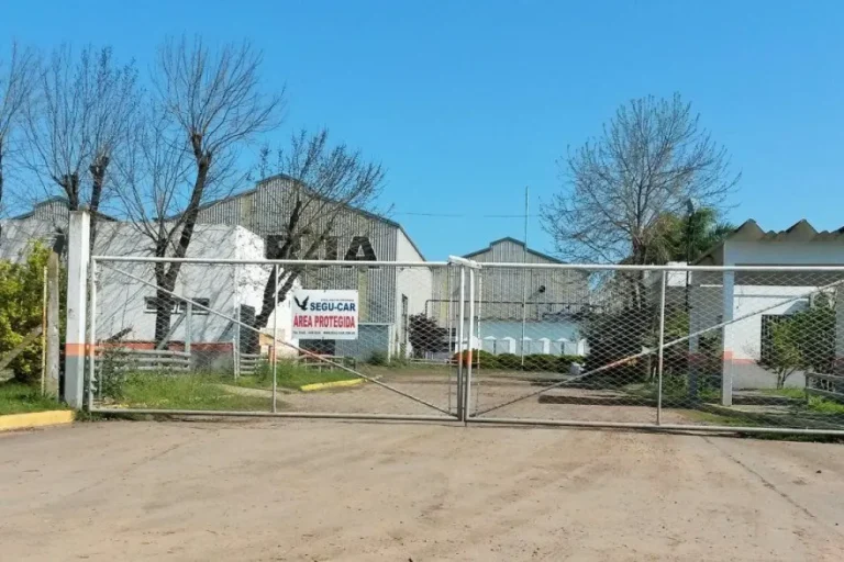CERRÓ EMBLEMÁTICA FÁBRICA EN GUALEGUAYCHÝ Y 20 EMPLEADOS QUEDARON SIN FUENTE LABORAL