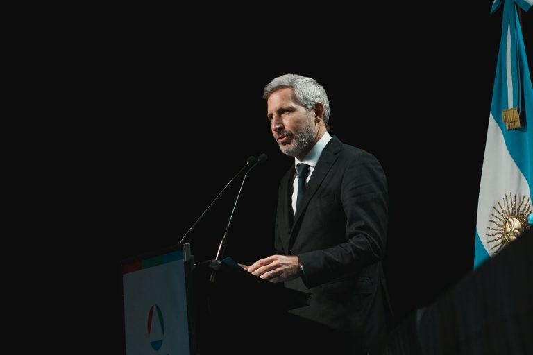 FRIGERIO VIAJA A ALEMANIA PARA FORTALECER LA COOPERACIÓN INTERNACIONAL