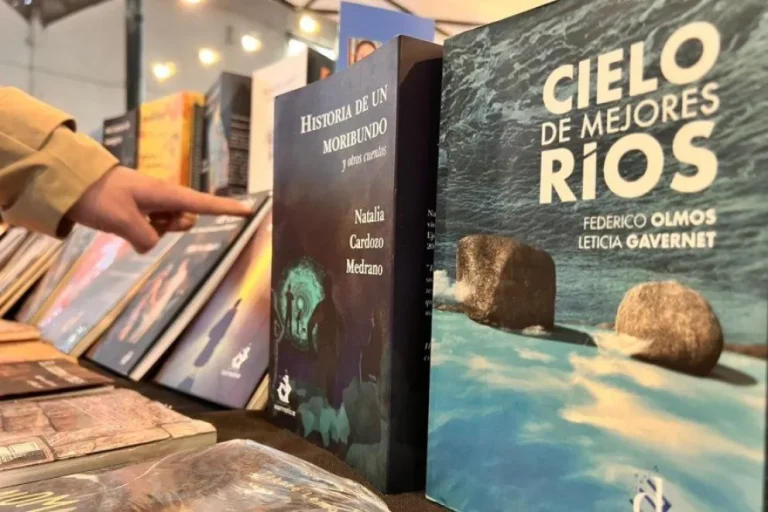 ABREN LAS INSCRIPCIONES PARA LA FERIA DEL LIBRO EN GUALEGUAYCHÚ