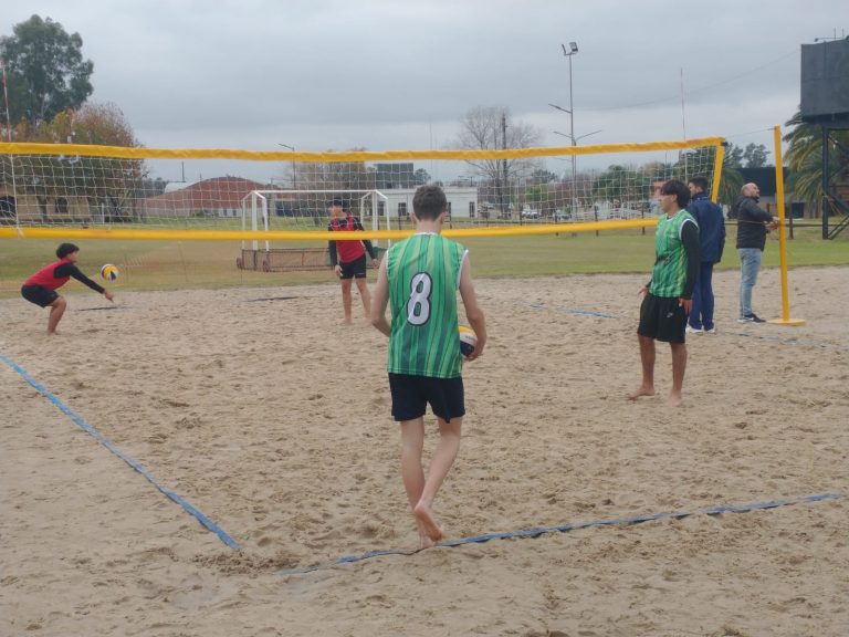 SE DISPUTÓ LA FINAL ZONAL DE VÓLEY PLAYA EN URDINARRAIN
