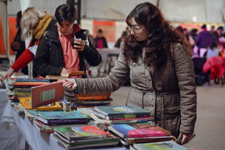 ESTE VIERNES COMIENZA LA FERIA DEL LIBRO DE GUALEGUAYCHÚ CON CHARLAS, PRESENTACIONES Y ESPECTÁCULOS