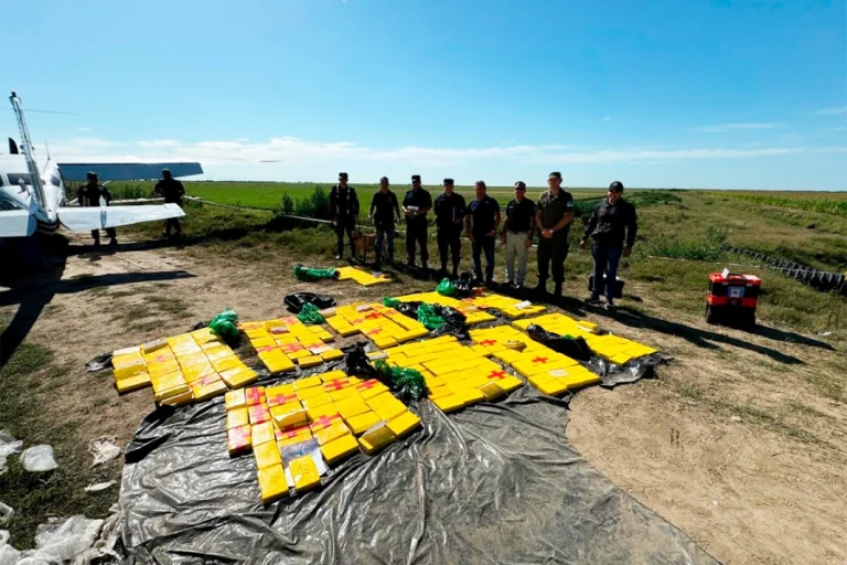 PROCESARON AL DUEÑO PERUANO DE LA AVIONETA CON 359 KILOS DE COCAÍNA HALLADA EN IBICUY