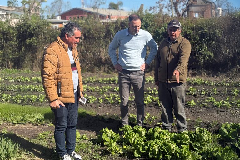 REUNIÓN DE TRABAJO EN V. PARANACITO PARA FORTALECER LA ARTICULACIÓN DE PROGRAMAS SOCIALES