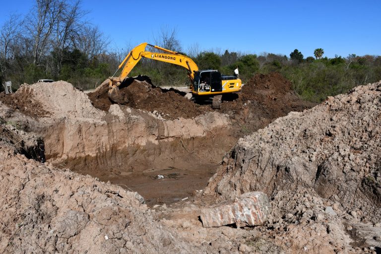 CONTINÚAN LOS AVANCES DE LAS OBRAS HÍDRICAS EN GUALEGUAY