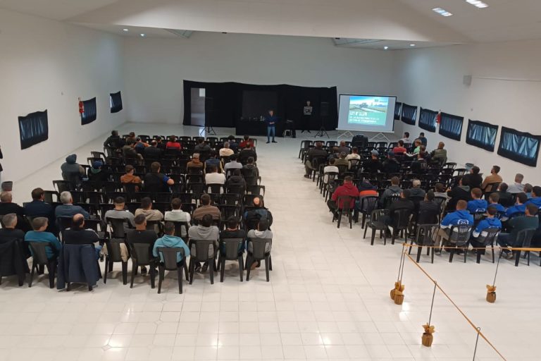 SE REALIZÓ UNA CAPACITACIÓN PARA OPERARIOS DE FITOSANITARIOS EN URDINARRAIN Y VALLE MARÍA