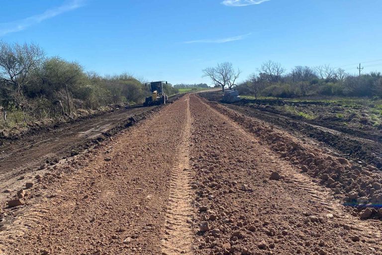 COMENZARON LAS OBRAS DE ENRIPIADO EN LA RUTA PROVINCIAL N°42 EN GUALEGUAYCHÚ