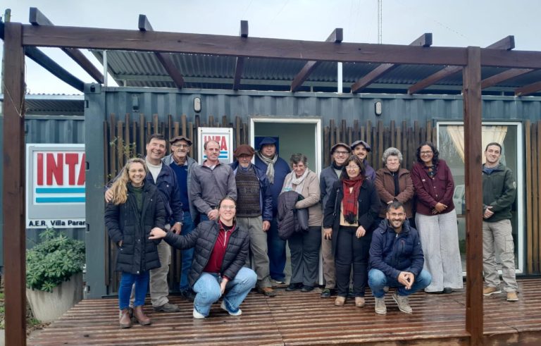 SE REALIZÓ UNA REUNIÓN DE TRABAJO EN LAS INSTALACIONES DEL INTA EN V. PARANACITO