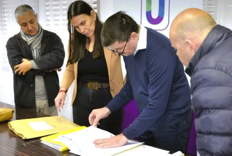 TRES OFERENTES COMPETIRÁN POR LA OBRA DE BACHEO DEL ACCESO ESTE A URDINARRAIN