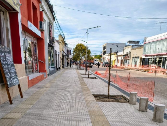 peatonal urdinarrain