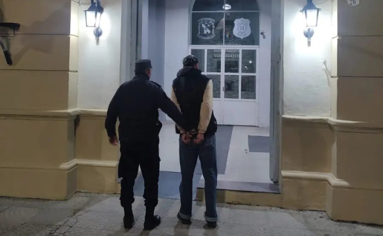 DETUVIERON A UN JOVEN POR AMENAZAR A SU EX PAREJA Y VIOLAR UNA ORDEN JUDICIAL