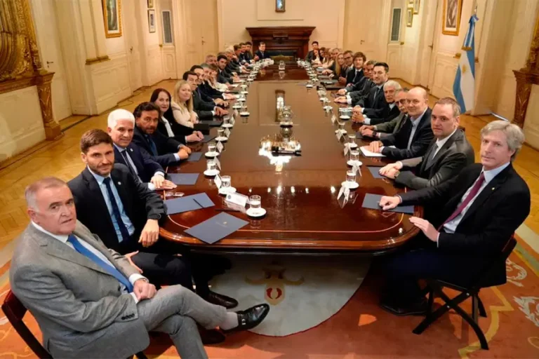 FRIGERIO TRAS LA REUNIÓN CON MILEI: “ESTAMOS FRENTE A UNA POSIBILIDAD HISTÓRICA”