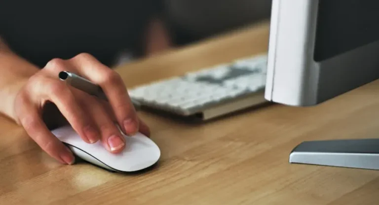 EVALÚAN PONER FIN A LOS CHEQUES FÍSICOS Y AVANZAR HACIA EL USO EXCLUSIVO DEL ECHEQ