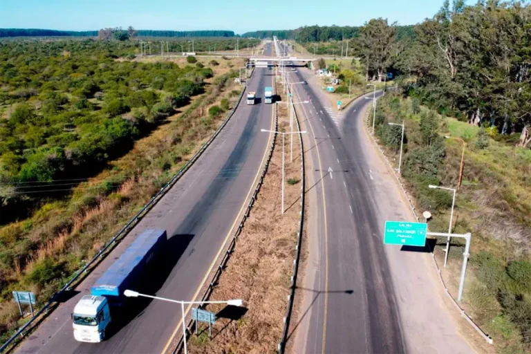NACIÓN ADJUDICÓ OFICIALMENTE LA CONCESIÓN DE RUTAS NACIONALES 12, 14, A015 Y DEL PUENTE ROSARIO VICTORIA