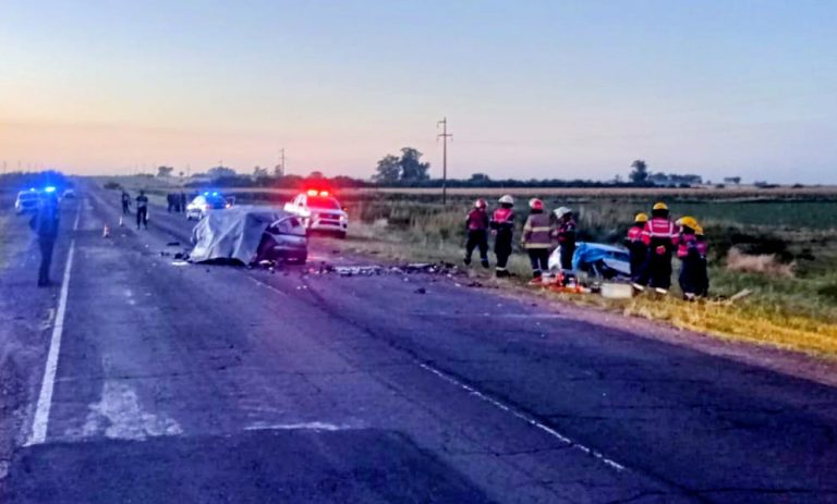 TRAS EL CHOQUE EN LA RUTA 20, DOS ADOLESCENTES PERMANECEN EN GRAVE ESTADO