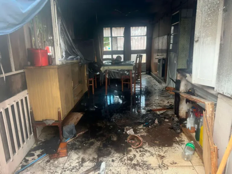 RESCATARON A UNA MUJER DE UNA VIVIENDA QUE SE INCENDIÓ EN GUALEGUAY