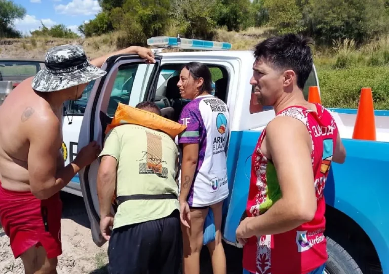 RESCATARON A UN NENE DE 7 AÑOS EN EL RÍO GUALEGUAY