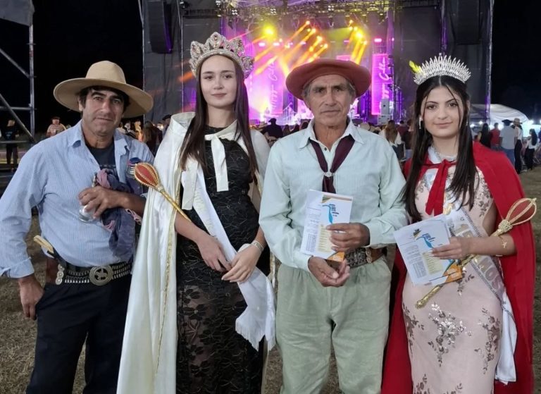 GRAN CIERRE DEL FESTIVAL DE JINETEADA Y FOLCLORE EN IBICUY