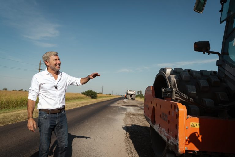FRIGERIO CELEBRÓ LA LICITACIÓN DE LA CONCESIÓN DE LAS RUTAS 18 Y 12 EN ENTRE RÍOS