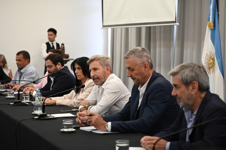 FRIGERIO ENCABEZÓ UNA REUNIÓN CON LEGISLADORES PARA AVANZAR EN UNA REFORMA PREVISIONAL