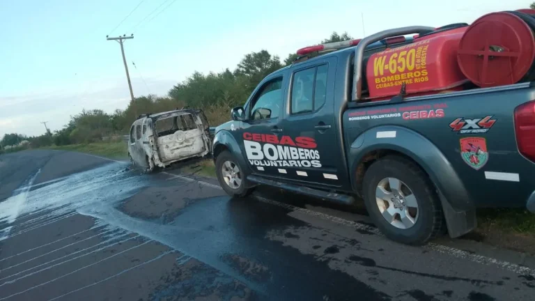 BONAERENSES IBAN A PESCAR A IBICUY PERO SE INCENDIÓ SU VEHÍCULO EN EL CAMINO