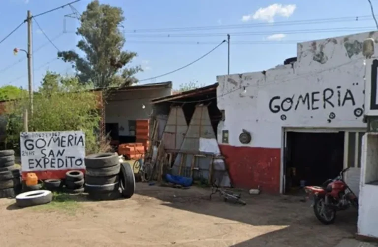 UN GOMERO SUFRIÓ TRAUMATISMO DE CRÁNEO TRAS REVENTARSE UNA CUBIERTA