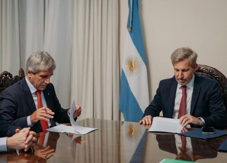 Frigerio firmó un convenio con Nación que reconoce deudas a favor de Entre Ríos y transfiere inmuebles
