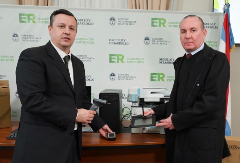 Entre Ríos incorporó equipamientos tecnológicos para la emisión del nuevo DNI